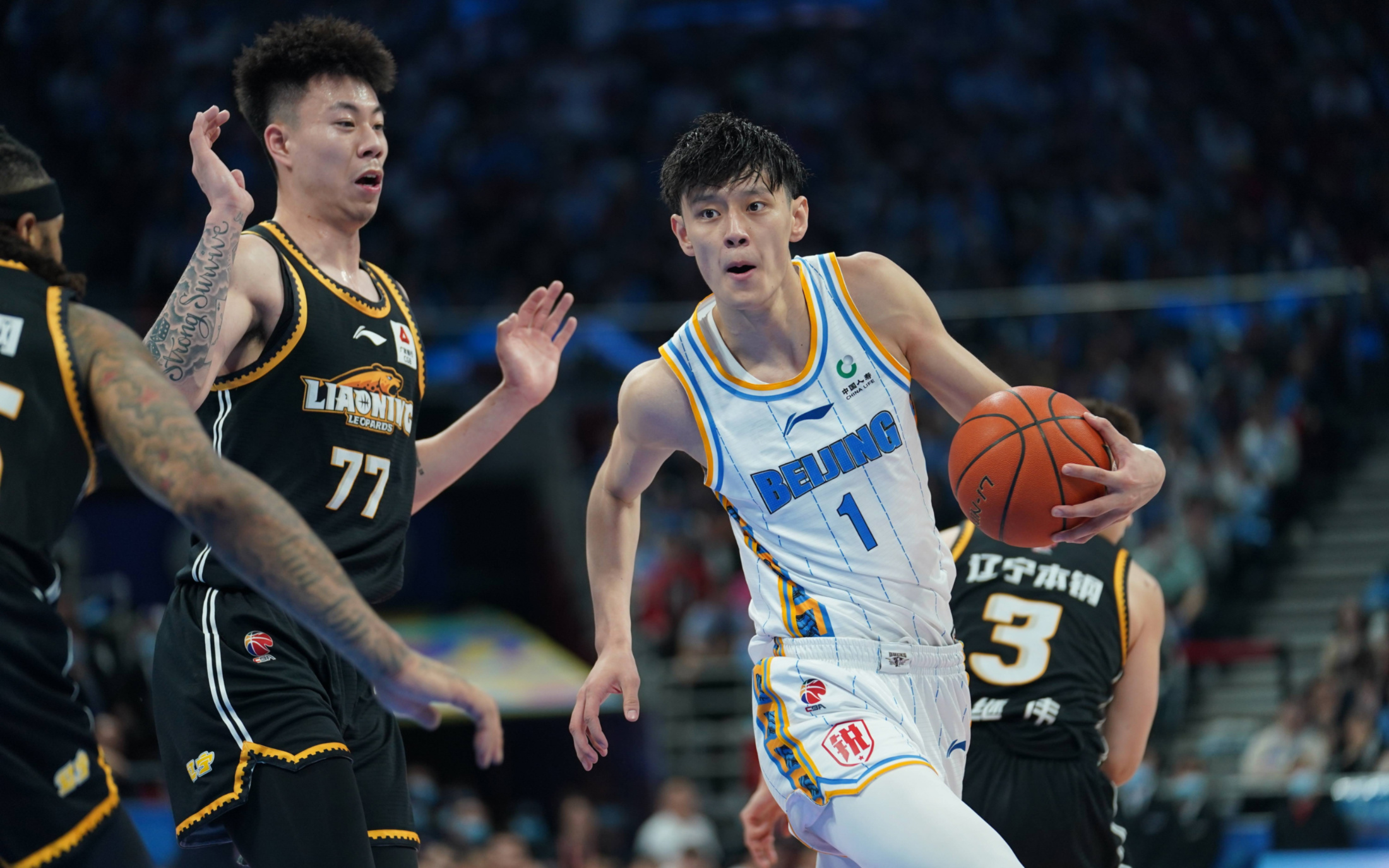 北京队轻取青岛队,戈贝尔高光表现 北京队轻取青岛队,戈贝尔高光表现