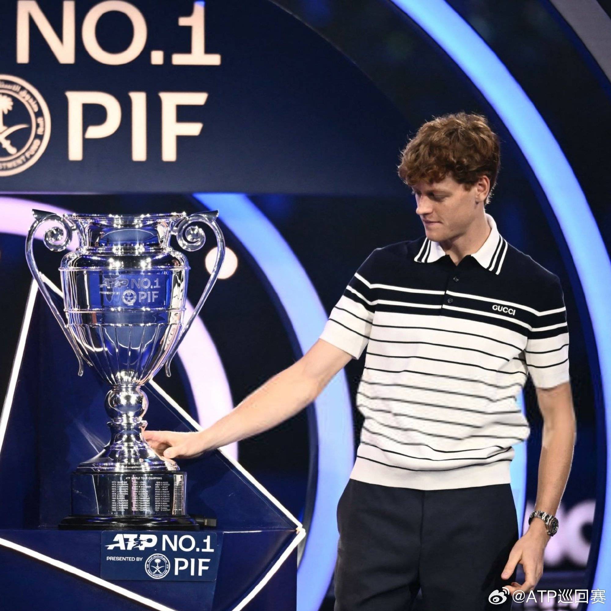 温网翻盘ATP总决赛,兹维列夫扛起全队的简单介绍 温网翻盘ATP总决赛,兹维列夫扛起全队的简单介绍