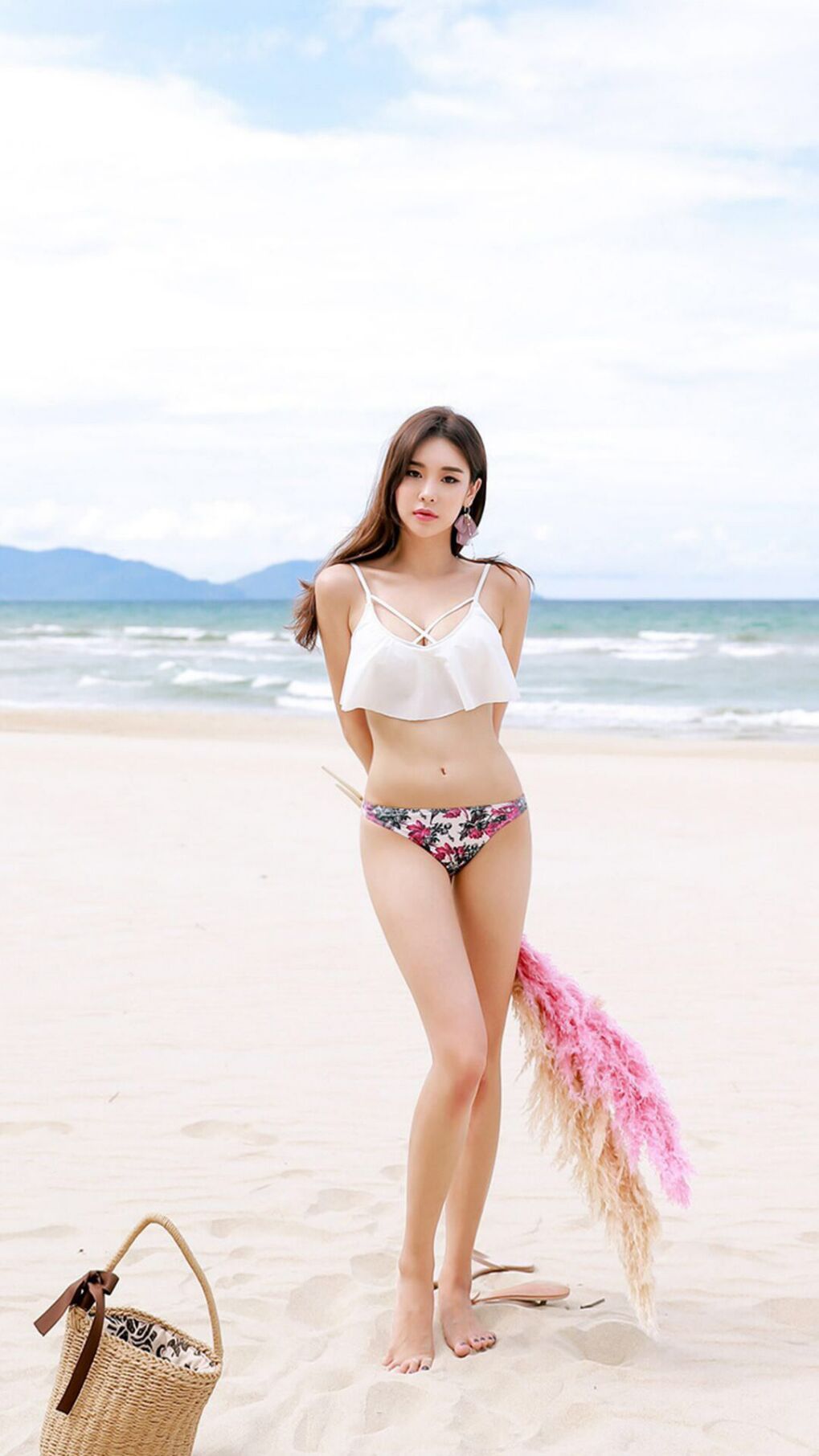 季后赛抢七史诗之战,比利时国家队狂胜比利亚雷亚尔晋级决赛